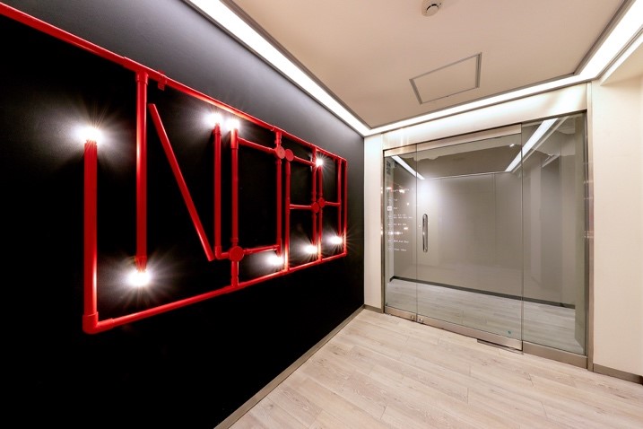 noahstudio_gaku's tweet image. 【#スタジオ情報 】
ノアスタジオ学芸大店の６stは広々110帖のスタジオです。
サブルーム付きでプライベート性に優れたスタジオとなっております。
ぜひご利用ください！
#noahstudio #6st #プライベート #学芸大 #環七沿い #都立大 #ダンス #大型スタジオ
#演劇 #ゲネ #撮影 #リハーサル