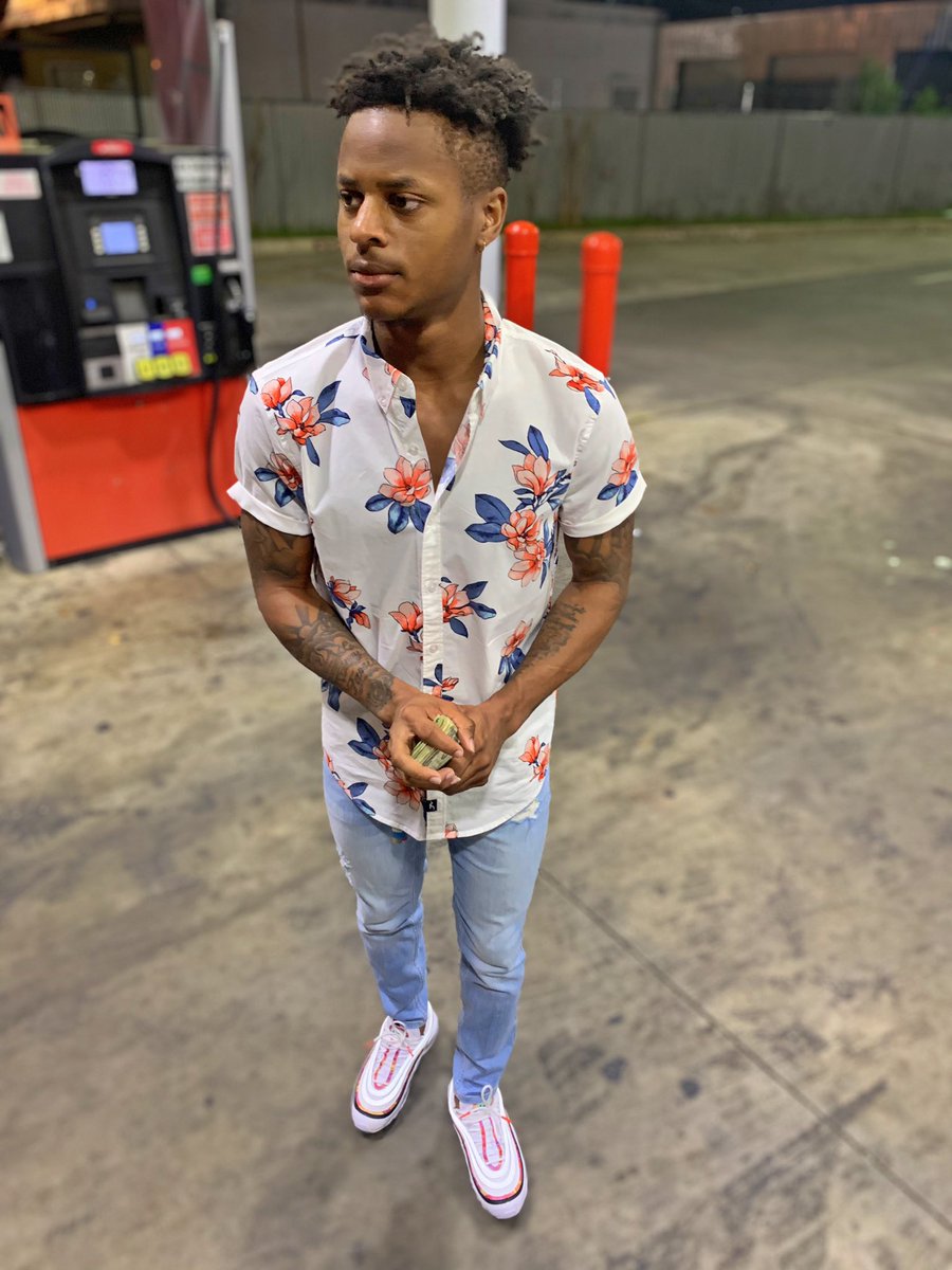 THATSFGJ's tweet image. They Sed I Been Slippin⚠️ On My Drip💧Cant You Tell🥶‼️

#DRIPSET
#Like