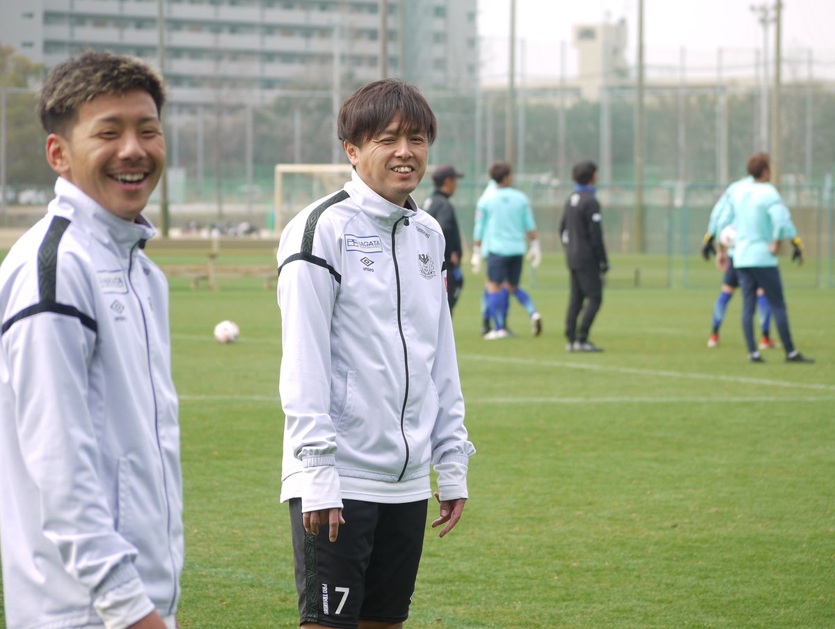 ガンバ大阪オフィシャル در توییتر 今日もチームのトレーニングの様子を少しガンバ大阪公式instagramでライブ配信しましたが いかがでしたか まだの方はこちらから T Co Isrhbqzwse せっかくなので 写真でも少し紹介します まずは笑顔編1 ガンバ大阪