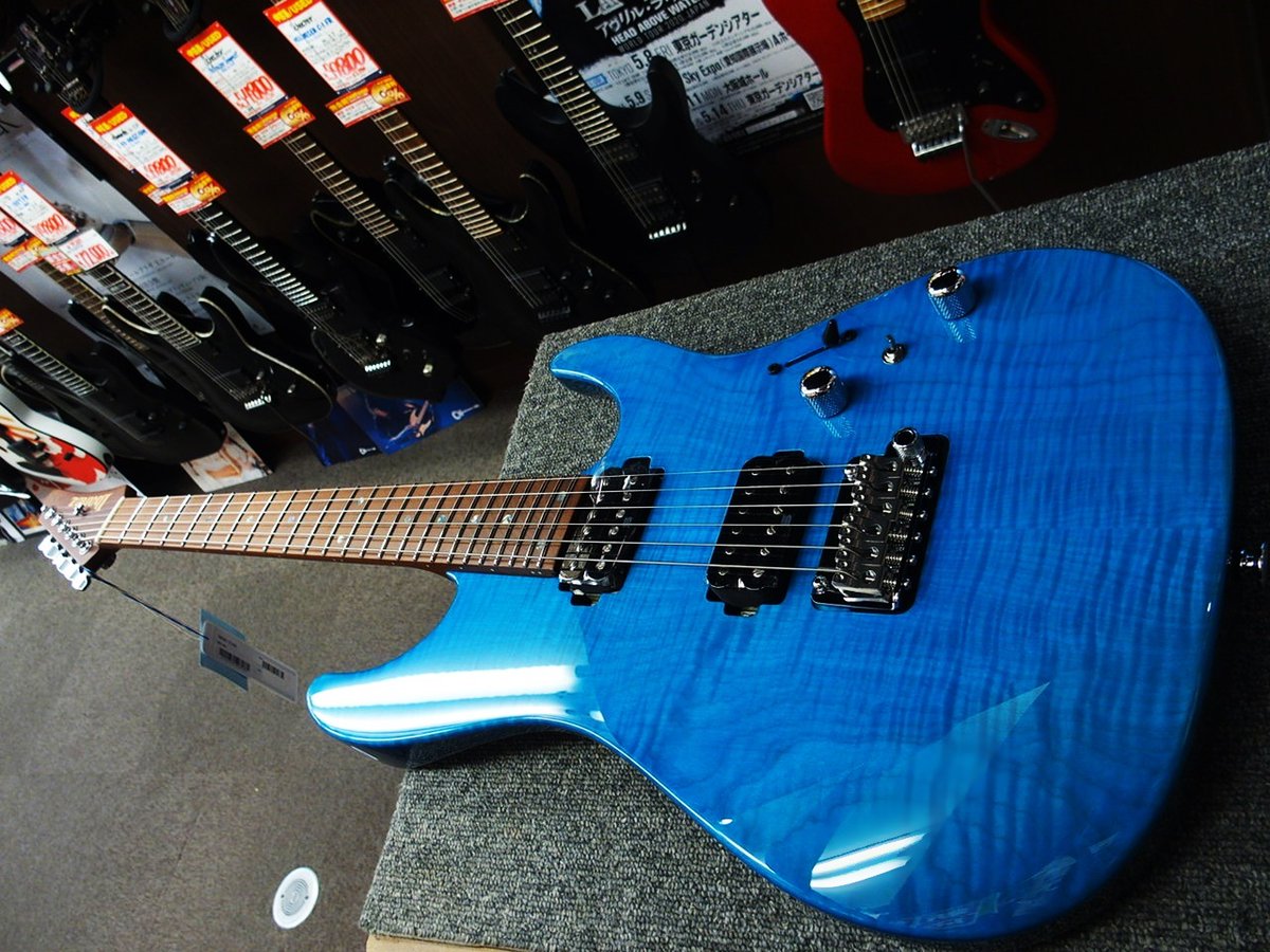 ギタープラネットエレキ本館 中古館2f 久々のibanez Mm1とtqm1が新品入荷です Azシリーズをベースに Martin Millerとtom Quayleというシーンの中でも屈指のテクニックと表現力を持つ二人のシグネチャーモデル 杢目も良好です 近日商品ページ掲載