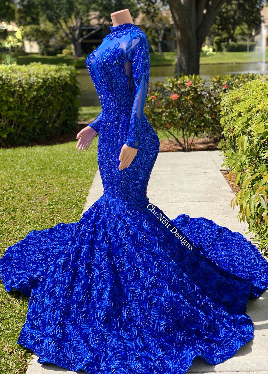 Sew_CheNeit's tweet photo. I WILL make a dress for a celebrity one of these days #SpeakingItIntoExistence

#CheNēitDesigns #StitchedByMe https://t.co/pDyLER5pDD