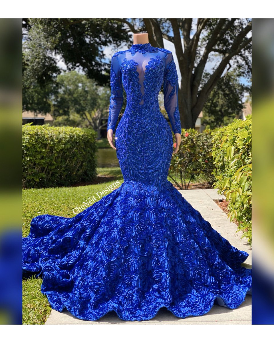 Sew_CheNeit's tweet photo. I WILL make a dress for a celebrity one of these days #SpeakingItIntoExistence

#CheNēitDesigns #StitchedByMe https://t.co/pDyLER5pDD