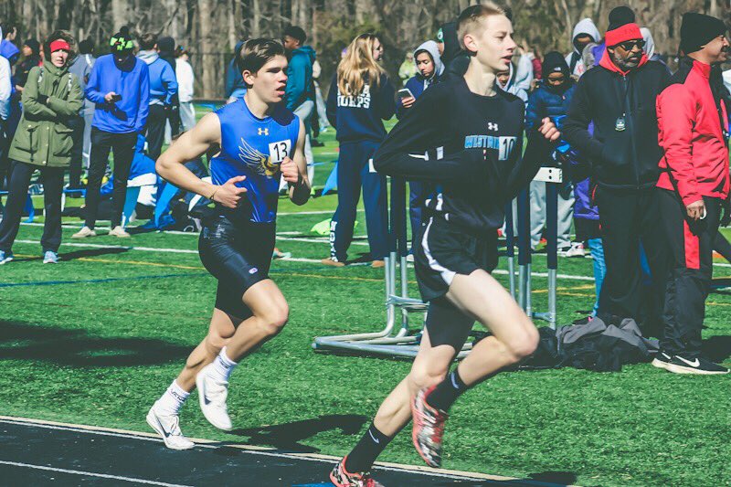 SoHiTrackField's tweet photo. #trackandfield #seahawkinvite #meet #seasonopener #throwback https://t.co/Fzt71aggPC