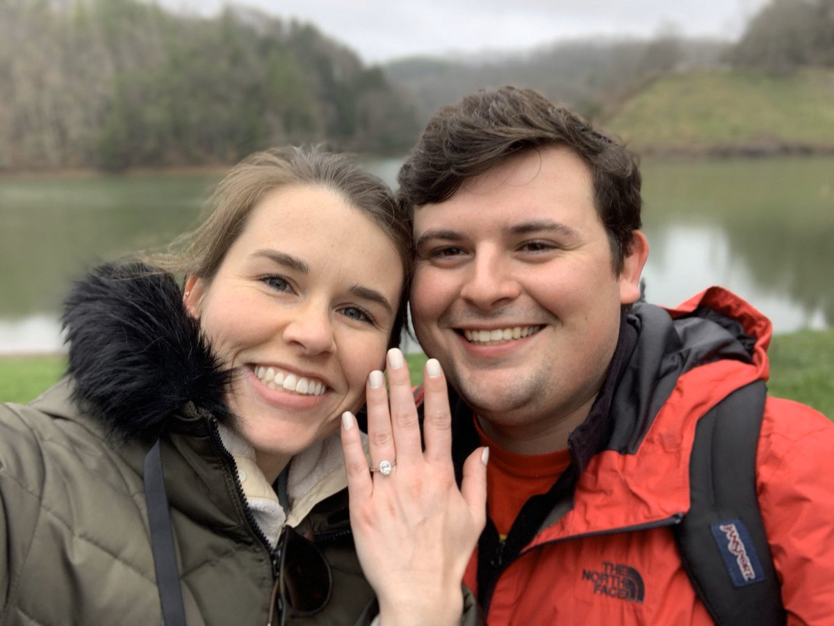 jaaay_good's tweet photo. Hi yes I am ENGAGED https://t.co/S0Tt6ru6cx