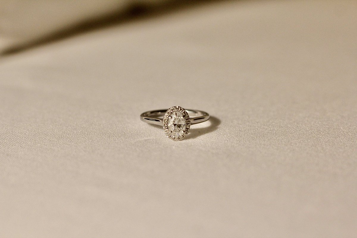 jaaay_good's tweet photo. Hi yes I am ENGAGED https://t.co/S0Tt6ru6cx