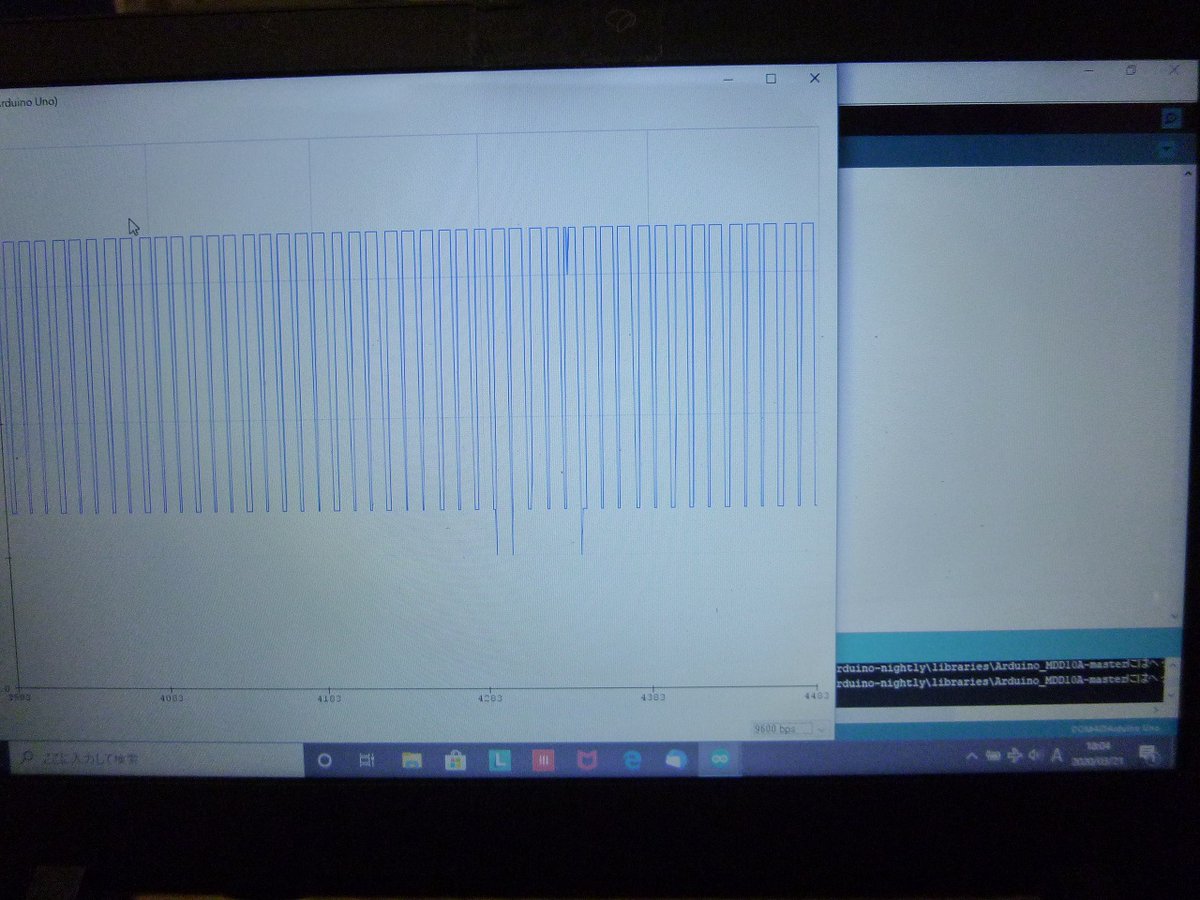 cometto10's tweet image. #ARDUINO　で　#RCSERVO　を
試作中

#SPMT 用ステアリング機構で
HITECの805BB＋外付けＨブリッジで長いこと
使ってきた今年元旦早々から制御の問題が出てきた

プロフェッサーMr.James Bruton
の動画より多大な教示を受けました
感謝します
