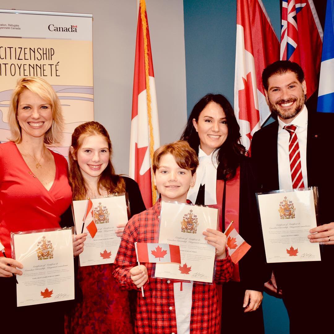 murilotorres09's tweet photo. One year!!! Yes... today we celebrate one year as Canadians! We will have the biggest party ever when all this is gone! I promise 🙏🏻 #canada #newcanadians #community ❤️ #LetsRuckify https://t.co/SeZM0SjkS6