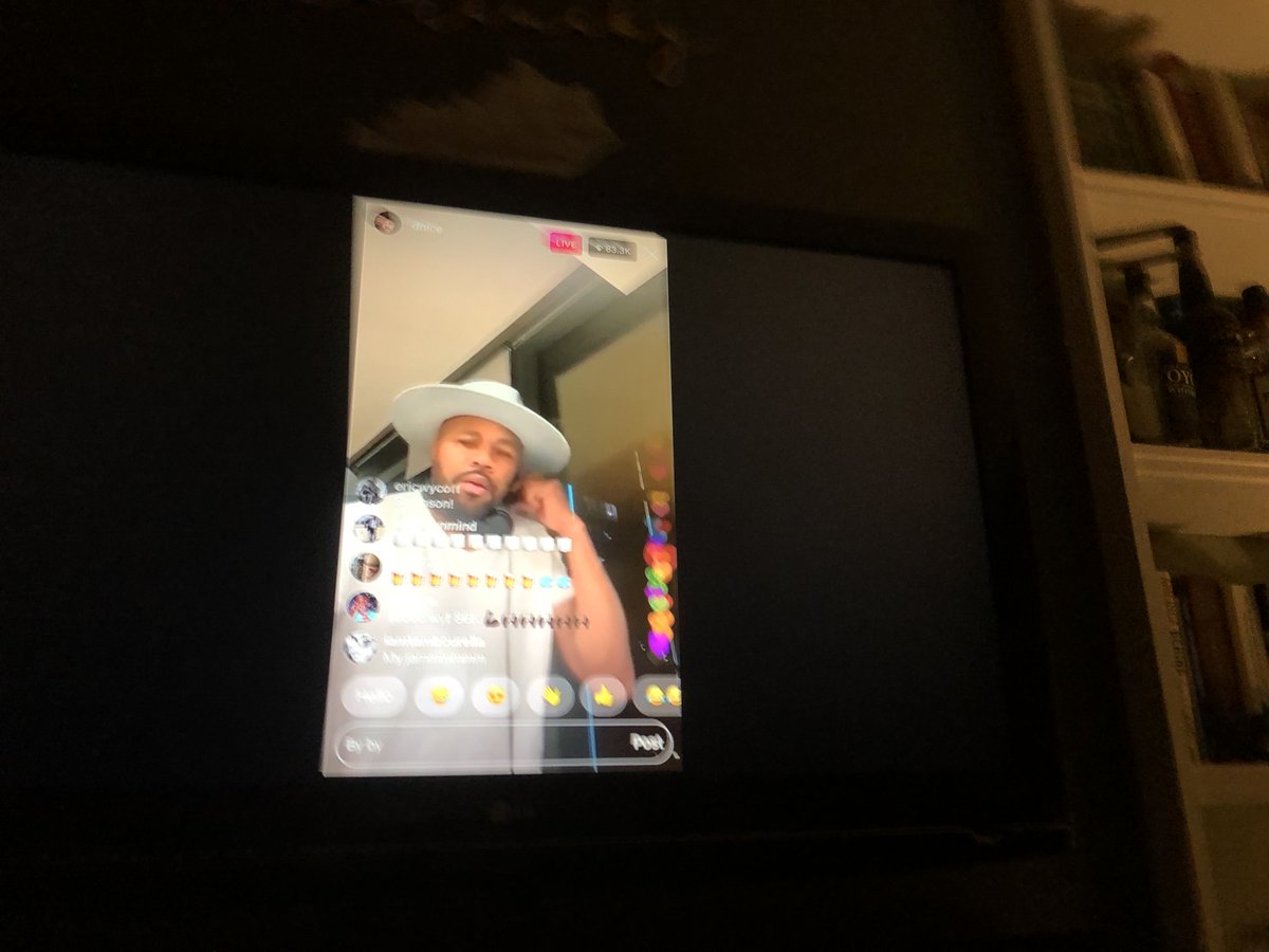KYCara's tweet image. #socialdisDancing with DJ Dnice