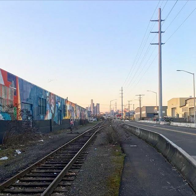 DesignbySML's tweet photo. It’s quiet out here. The perfect night for a walk! .
.
.

#designbysml #stylebyseattle #seattlemade #creativehappylife #makersmovement #seattlemakers #seattledesigner #productdesign #creativityfound #creativelife #furnituredesign #modernfurniture #modern… https://t.co/8g5PwqzHBe https://t.co/v9pE522o9i