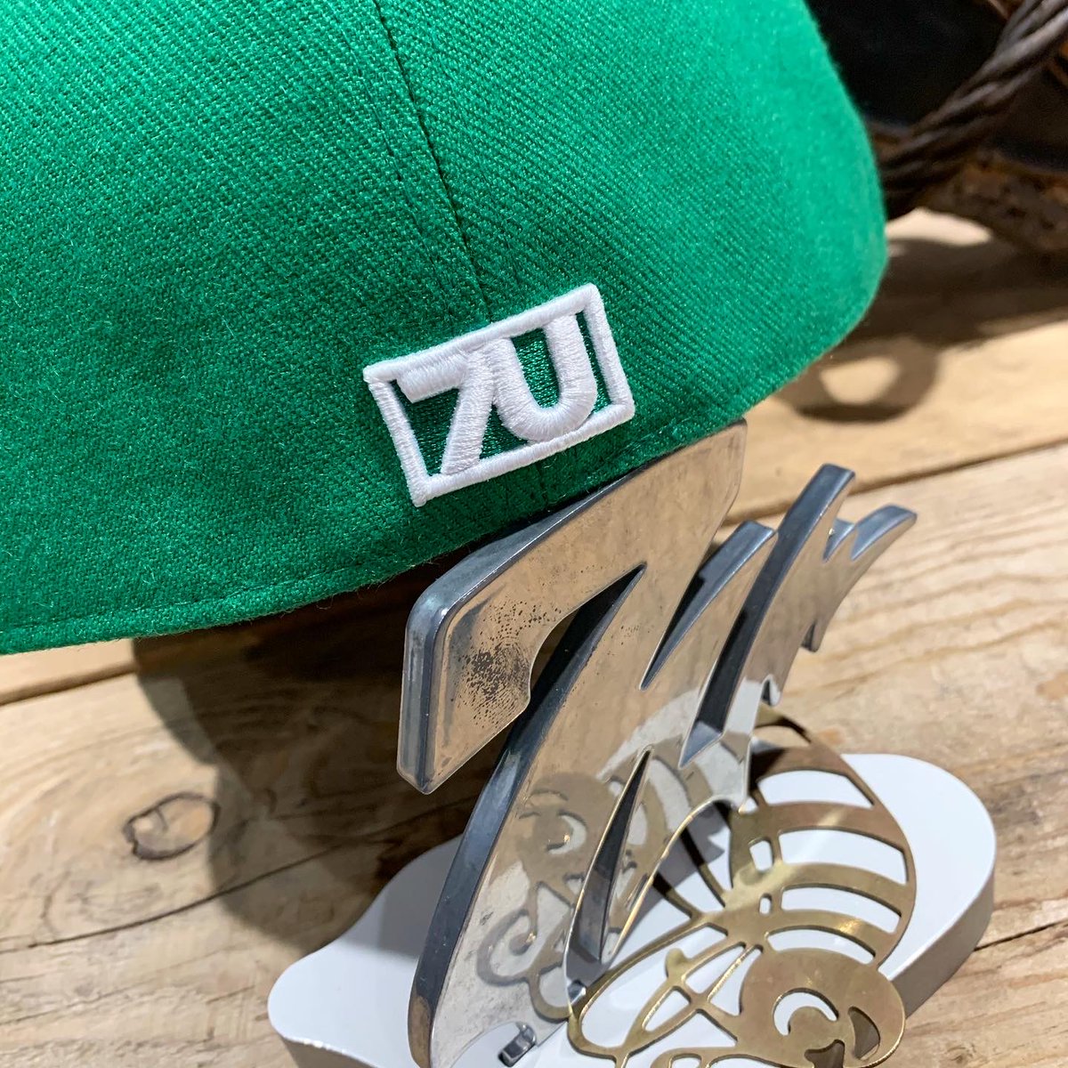 TheLibrary_7U's tweet photo. 【RESTOCK】
『7U IDENTITY K』
•
Code:IOX-171
Color:Green
Price:5,500+tax
•
好評につき欠品しておりました
『7U IDENTITY K』のGreenがリストック致しました!!
サイズは7/3/4（61cm）
ドレッドヘアーでも被れます!!
是非チェックしてみて下さい!! https://t.co/m2c9J6io6d