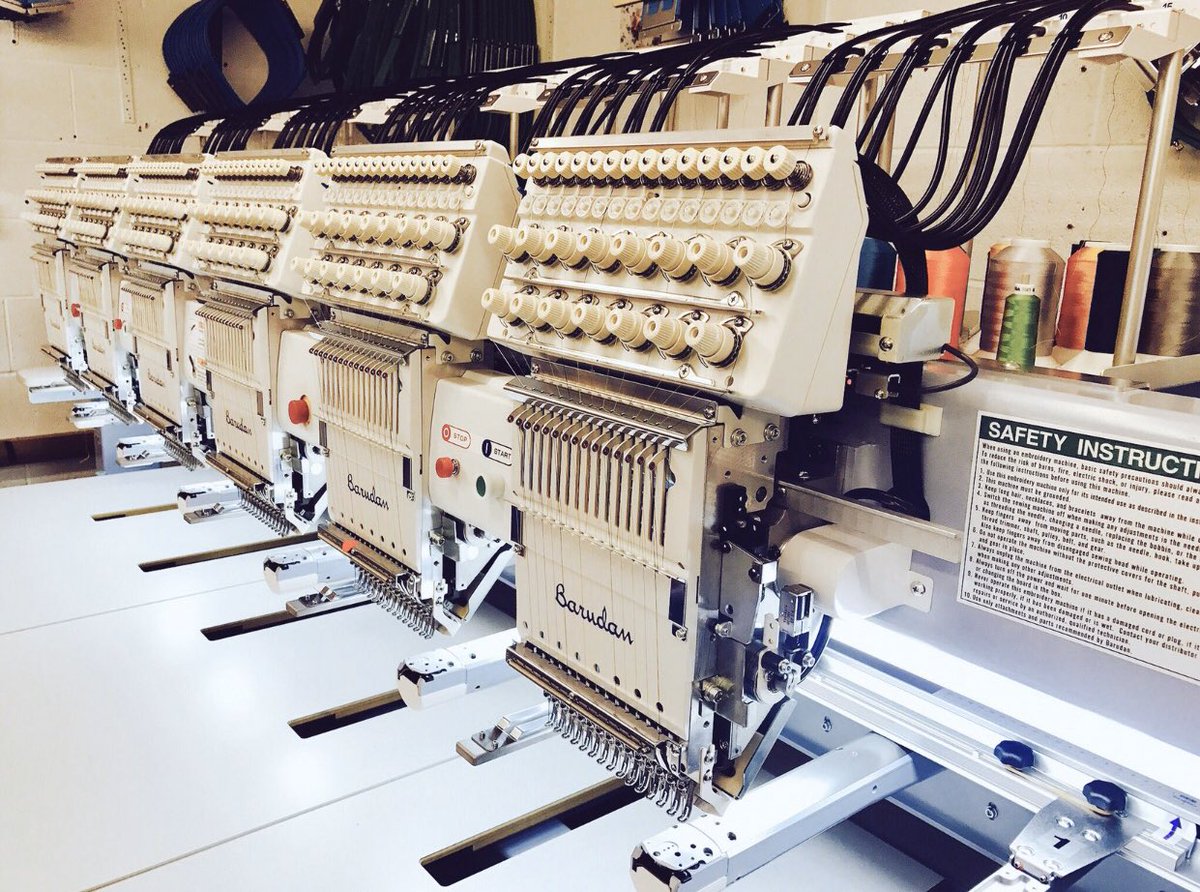 ultimateid's tweet image. For sectors taking extra staff on supporting the current situation we’re still working, for a quick turnaround on  #Workwear &amp;amp;
PPE Clothing give us a call👕🦺🧤🧢

We operate from a self contained family only run production facility📍#Nottinghamshire with nationwide distribution