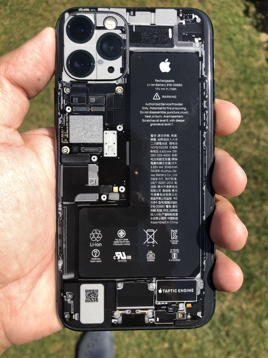 bubblegumchewer's tweet photo. Under special instructions, I wrote do something awesome! And @dbrand  sent me Bhagat Singh sticker! I’m amazed! Love the skin too! Thank you @dbrand @ZacksJerryRig https://t.co/irOK8i6Qzz