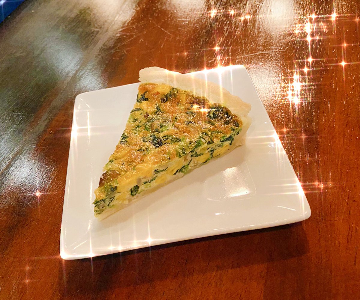 Petitmoa 本日bar営業 19 00 ソワレお手製スペシャルフードメニューご用意ございます キッシュ 500円 パイナップルとベーコンときのこ トマトとアスパラとベーコン えびときのことそらまめ クリームコーンとベーコンときのこ