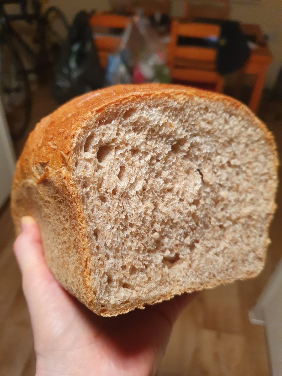 CooksWelsh's tweet image. Following the tips on baking with wholemeal flours from @BakeWithJack this week.....my everyday half and half is lighter and bouncier than ever! Nice one Jack 👍👍