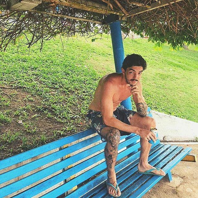 PedroJille's tweet photo. De quando ainda podíamos sair de casa... https://t.co/PM1bdpHQvx https://t.co/3du39QHh2q