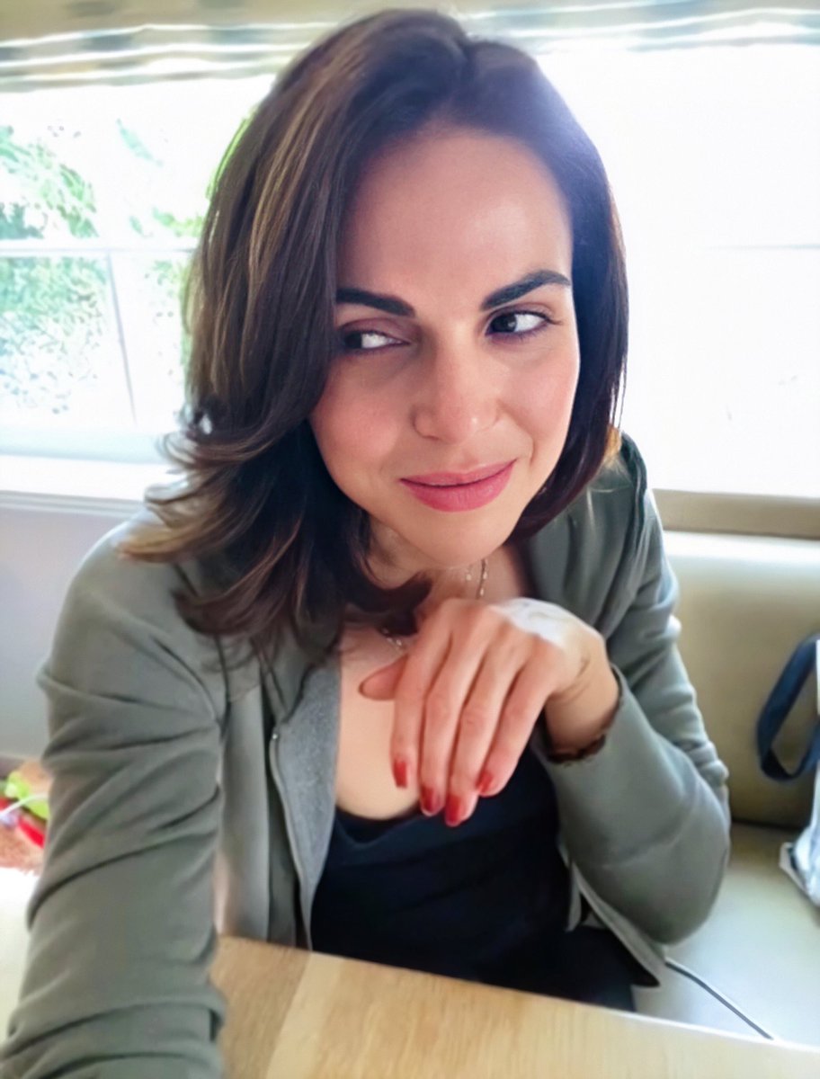 xparrillamader's tweet photo. Mulher cadê você estou querendo ver você ❤️ #lanalive https://t.co/ZQMPVqJxdp