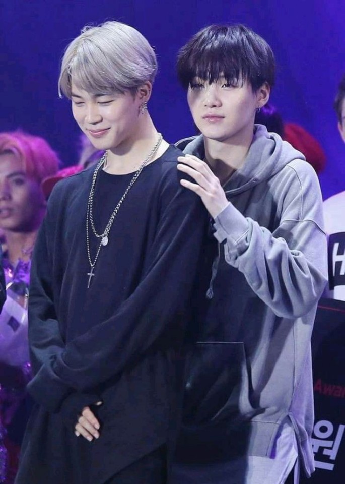 salvo442's tweet photo. #방탄소년단 #BTS 
#민윤기 #박지민 #미니미니즈
#SUGA #JIMIN #MINIMINIS
둘이 토니몬타나 같은거 또 하나 해줌 좋겠다
미니미니즈는 사랑이야 https://t.co/sdTaQeiAI9
