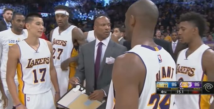【影片】嚇懵尼克楊！比賽最後15秒，林書豪的言論讓Kobe爆粗：你給我滾開！-Haters-黑特籃球NBA新聞影音圖片分享社區