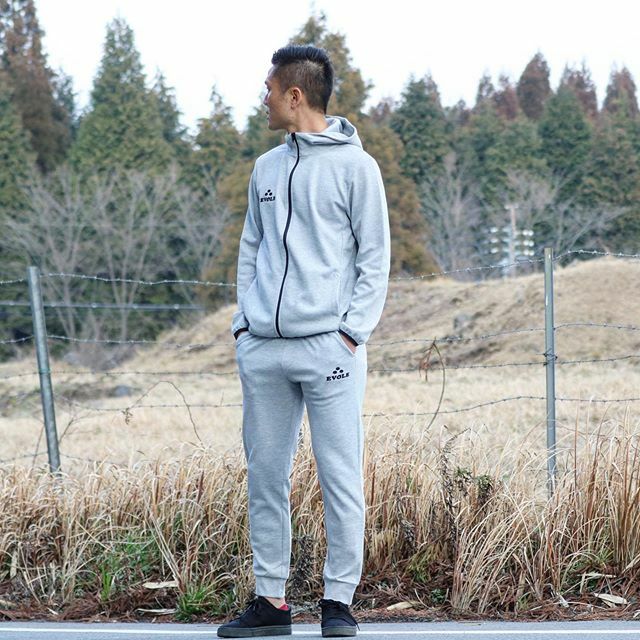 DRY FULL ZIP PARKA
¥6,600(税込)
col:グレー・ブラック・ホワイト
DRY LONG PANTS
¥5,500(税込)
col:グレー・ブラック
#dry#zip#parka#long#pants#training#sweat#sports#wear#nature#road#park#life#simple#football#soccer#EVOLE#evolejapan ift.tt/2xbIDXj