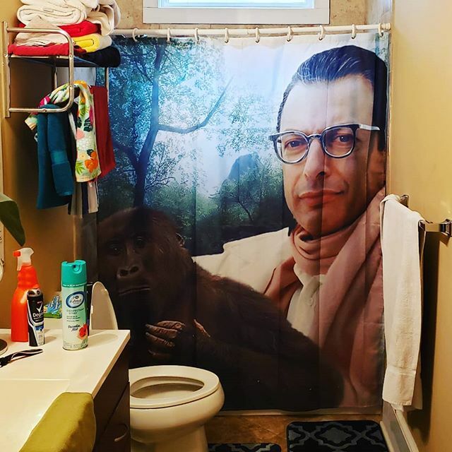 TwoBatsGaming's tweet photo. cleanliness is next to godliness https://t.co/Xcm845QZgr https://t.co/rV0PJAs70J