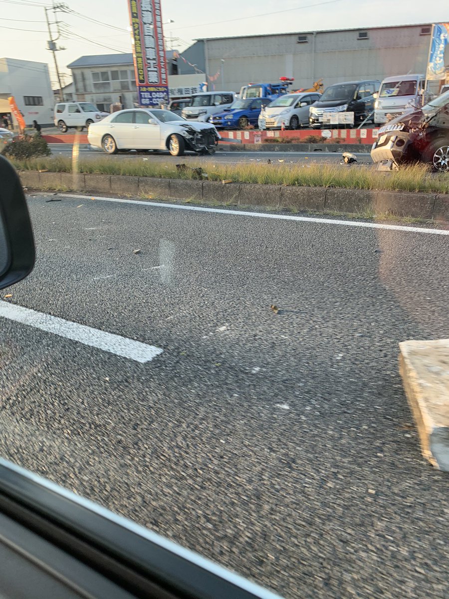 denson2050505's tweet photo. 140号の花園のところで事故
やべえ
#140号 https://t.co/IC0Dn4yoiW
