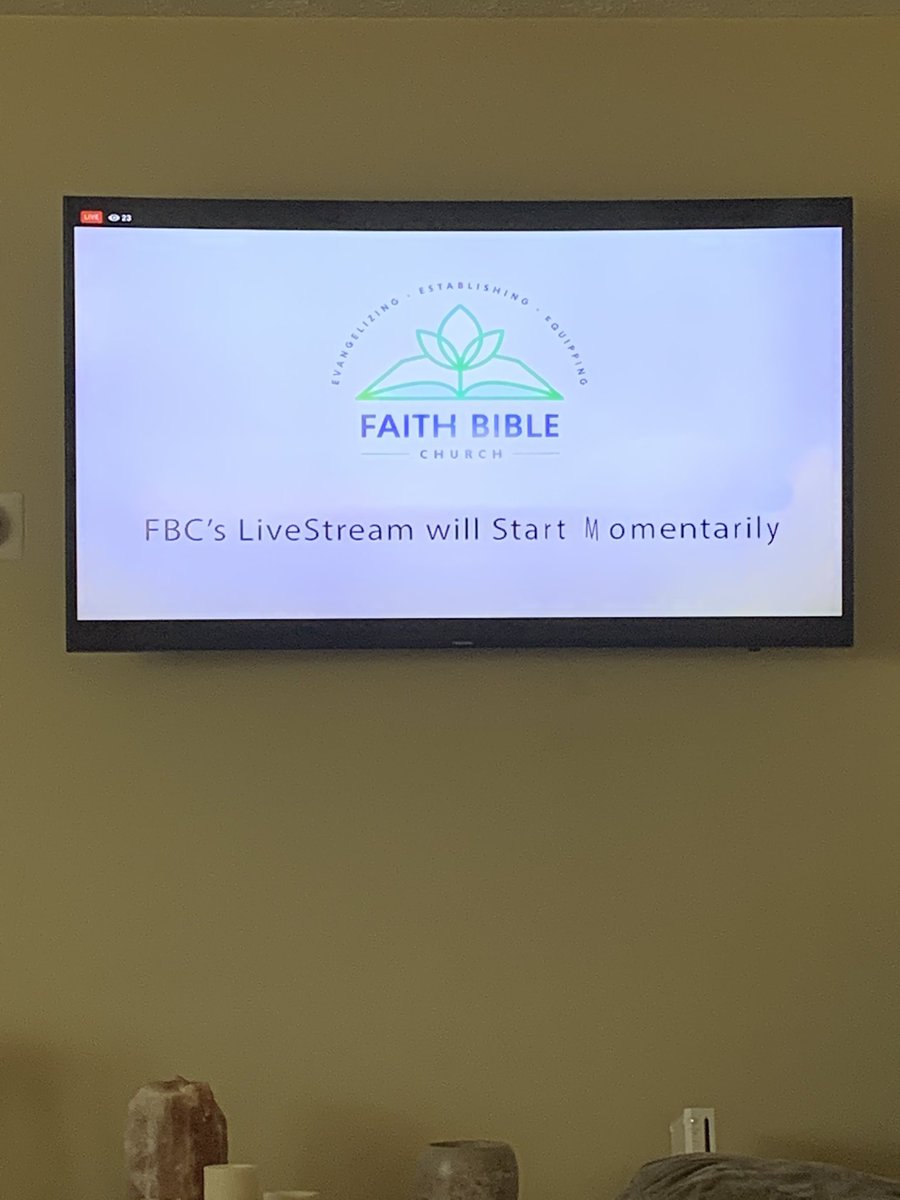 MbrownohBrown's tweet photo. Ready to watch! #FaithCanton https://t.co/Q9XY6zULF6