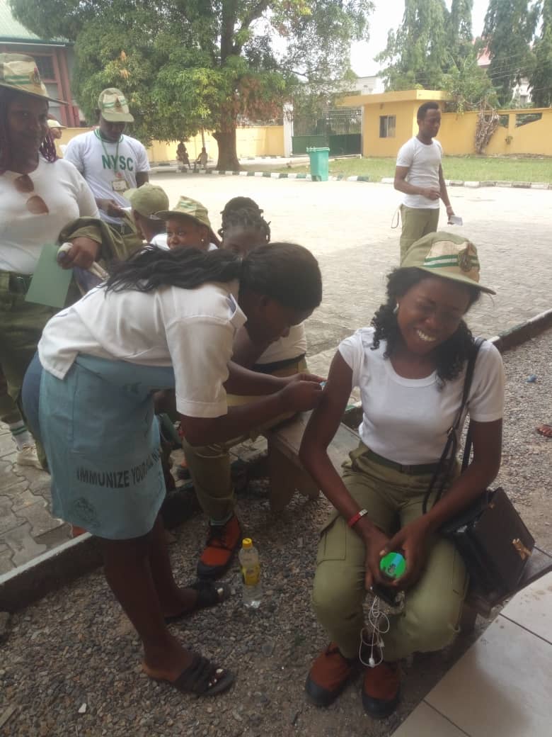 Luchi _Gloria tweet media