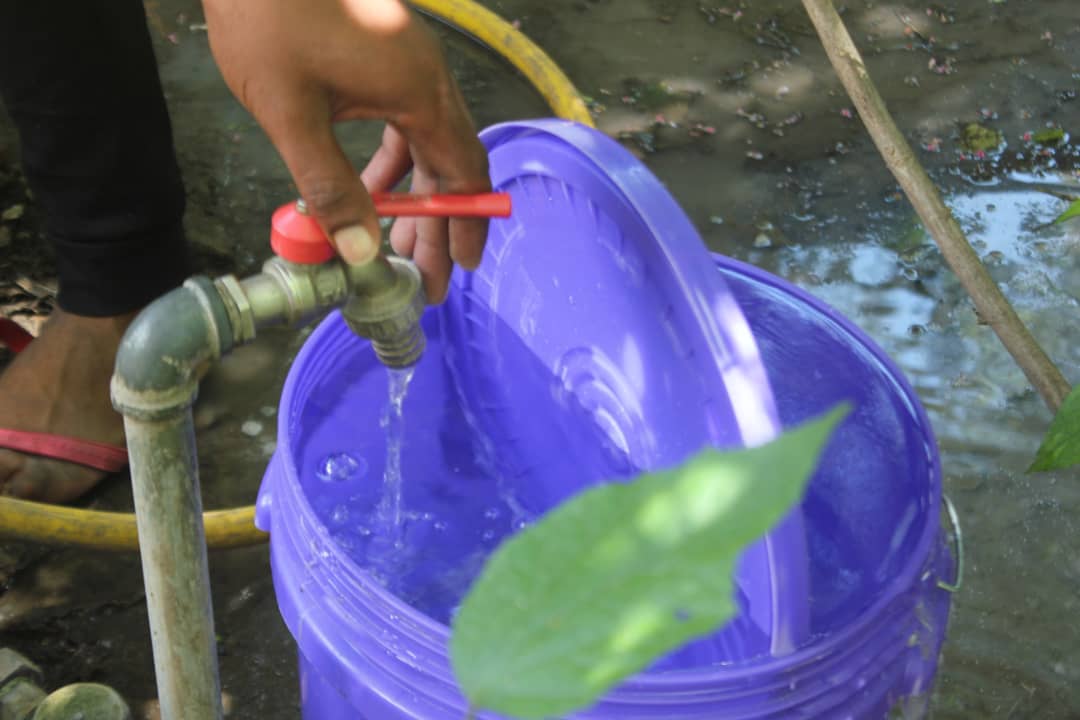 EcoMukuru's tweet photo. 22nd March International Water Day

Save water, not everyone has access to clean and safe water.
#WorldWaterDay #WorldWaterDay2020 #internationalwaterday #InternationalWorldWaterDay #mukuruecontentedcamps #Tanzania #ecosystem #biodiversity #savewater #freshwater https://t.co/w1Q4s90e1A
