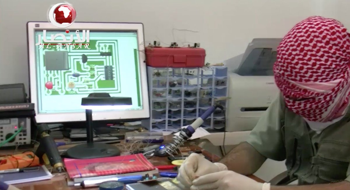 Martin_Zabel's tweet photo. 2/2 it also features aspects like electric #circuit production for #IED s, #rifle grenades, #mortar shells and remote-controlled #VBIED s + detonating one at a #checkpoint. Quite experimental but for that time but rather advanced already. #Iraq #MENA https://t.co/ogX3G3MJlD