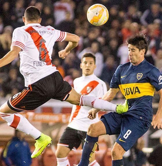 RiverDLTribuna's tweet photo. #PatadaChallenge

Ramiro Funes Mori se prendió a este curioso reto con una patada muy recordada❌👊🤕

https://t.co/UK029xhnRe https://t.co/C2O2kzgOLj