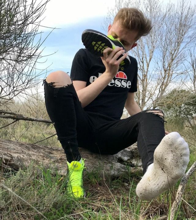 SneakersGay's tweet photo. https://t.co/jlhCz4DKyv