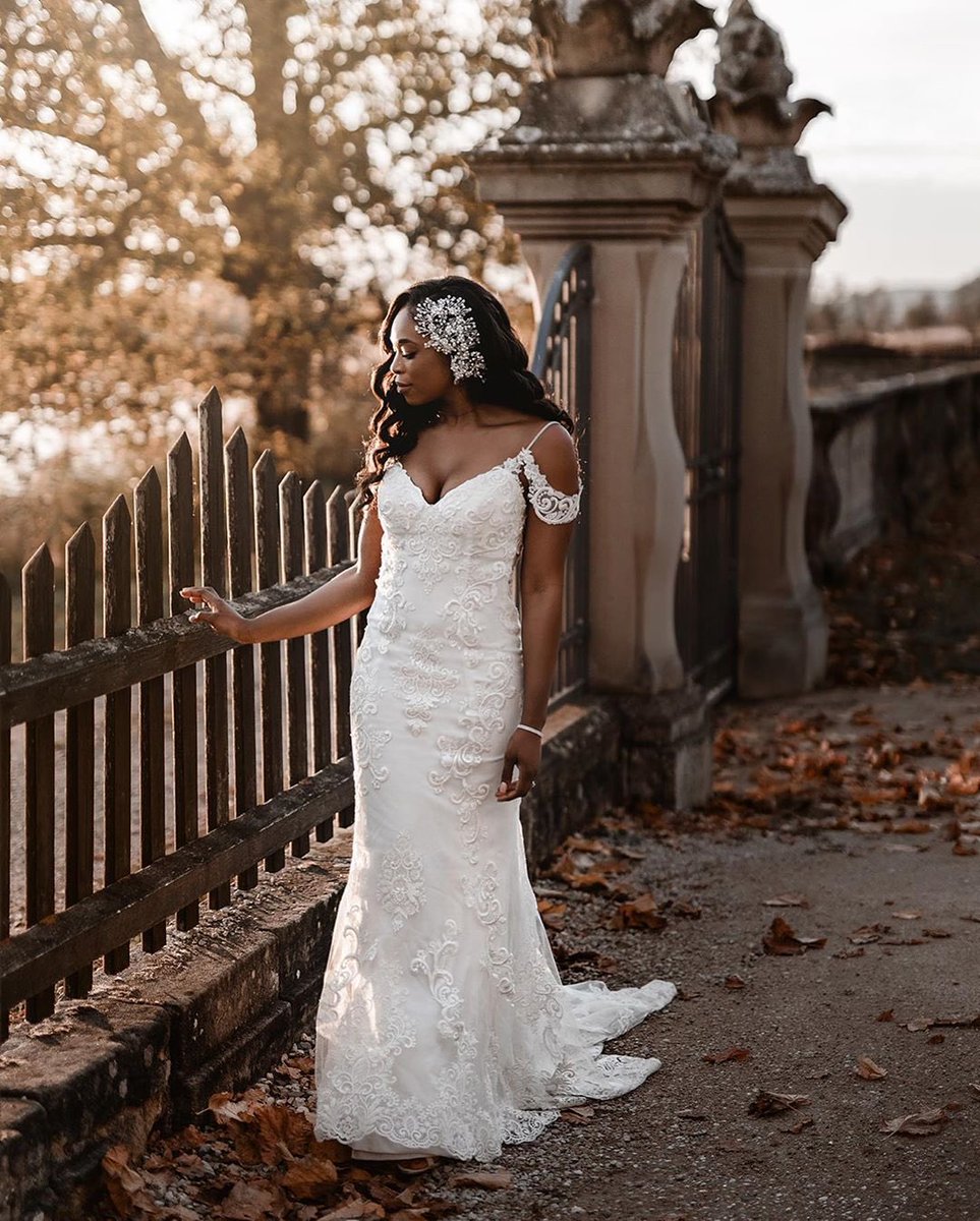 ghwedingvendors's tweet photo. Lifes´s all about moments of impact, and how they change our lives forever ❤️
.
Captured by @gdf_photography
#GhanaWeddingVendors https://t.co/Ro5HMbuR2h