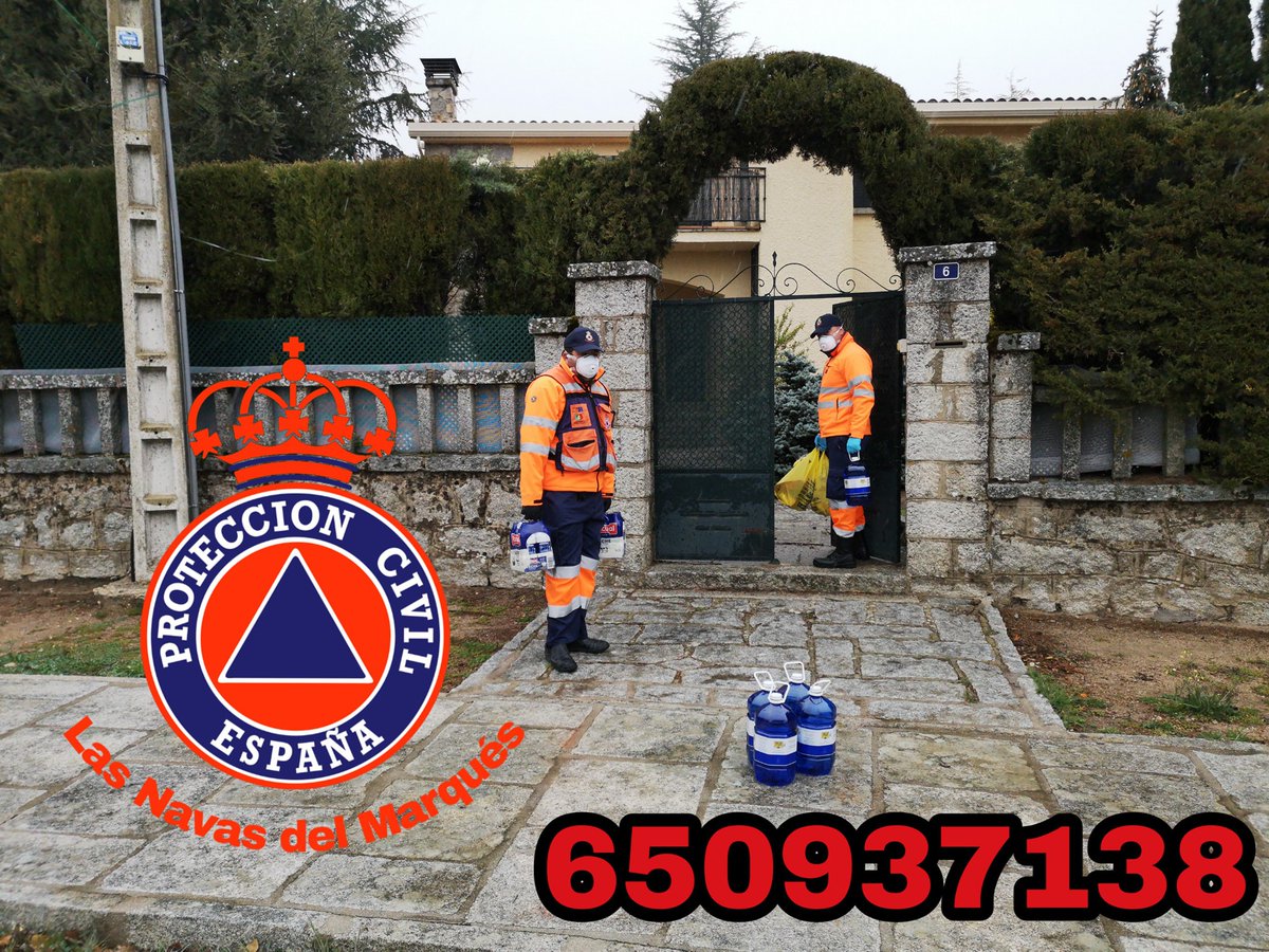 periodiconavas's tweet photo. https://t.co/Lne8bpmJBX Actuaciones de la Agrupación de Protección Civil en Las Navas. Entrega de la compra a personas que no pueden salir, reparto de material sanitario y avisos. https://t.co/Ch9g5Cxsmi