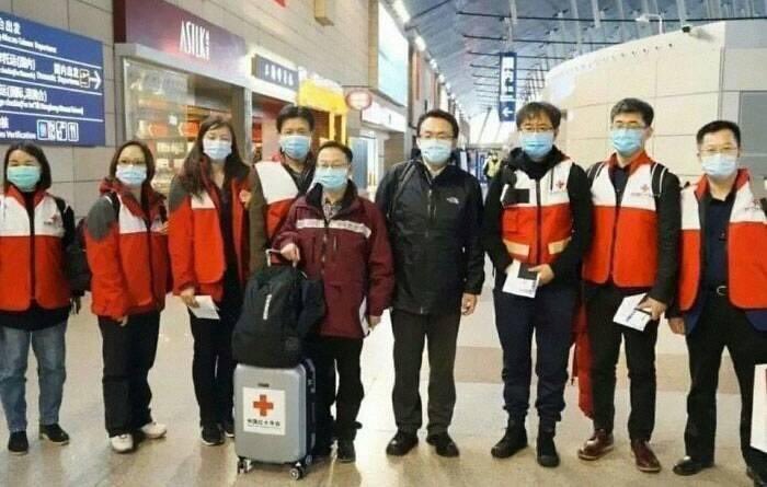 #OnCoronaVirus. After Fighting Corona In China, The Same Medical Team Are Traveling To Fight In Italy. True Heros
