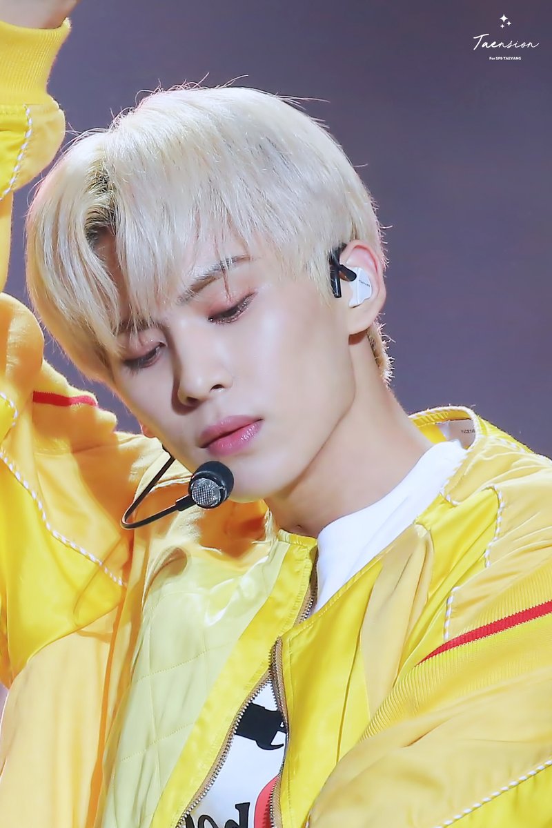 Taension97228's tweet photo. [HQ] 180323 MusicBankChile 태양 
무대하는 태양이 보고 싶어요.
@SF9official 
#SF9, #에스에프나인, #태양, #유태양, #TAEYANG, #テヤン,#MusicBankChile2018, #SF9InChile https://t.co/Cc0RjmRONp