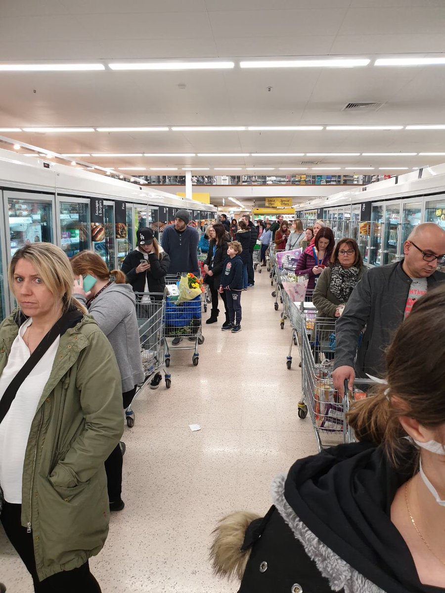 rosi_marsh's tweet photo. @Tesco @sainsburys @asda @waitrose Please do not encourage many NHS professionals to congregate at close quarters. These people are at high risk of carrying the virus. And this system will spread it! Give NHS professionals priority delivery slots instead #NHSshoppinghoursDANGER https://t.co/KJWH46lAO0