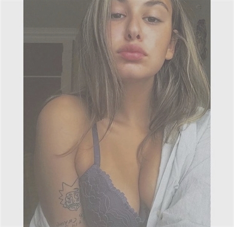 College is hard, but Im sure you can show me something harder.
#teen #boobs