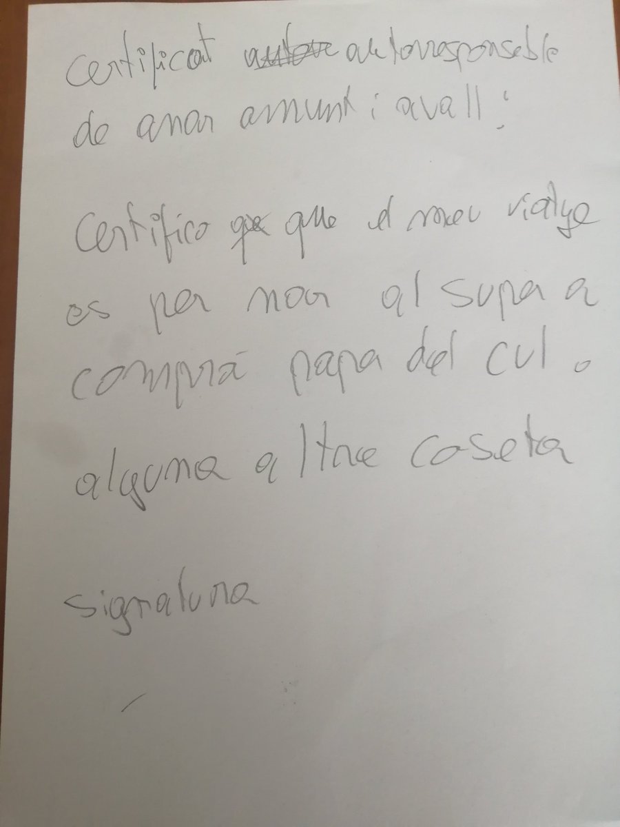 Como no todo el mundo tiene acceso al certificado de la generalitat que permite circular estos dias, colaboro con la ciudadania. Pueden hacer captura de movil del certificado adjunto, que tiene exactament la misma validez. Hala, a mandar.