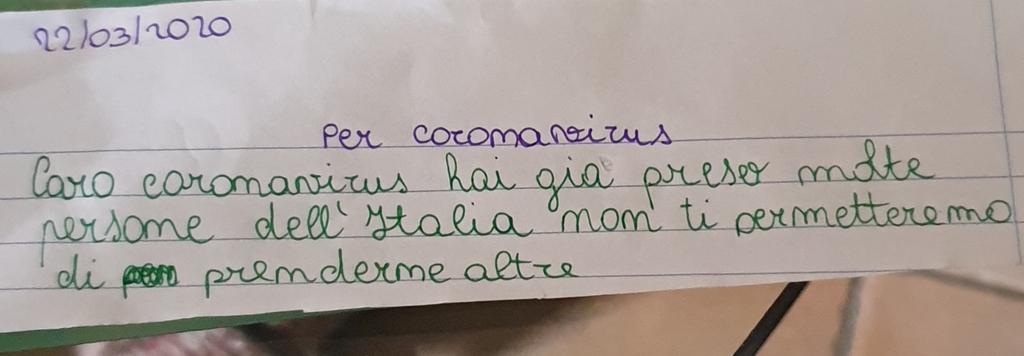 OrnellaPetillo's tweet photo. #nonna #nipotine .... si creano parole positive.....il primo pensiero è per gli #italiani ....stai attento #coronavirus https://t.co/ZYw3ViCoUq