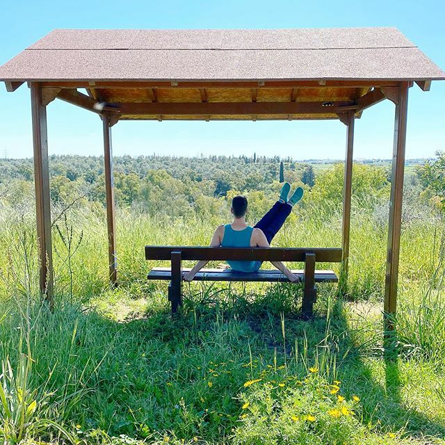 Found shelter and something to hold on to. Ingredients for a better outlook on life AND a better #hiptwist, too. #marchmatness2020 #matstories ift.tt/2UvIxlp