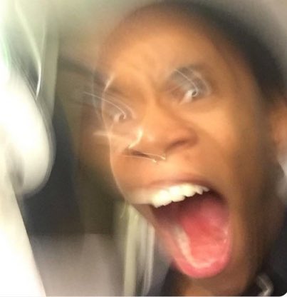 n0nperson's tweet image. uunahin pa ba natin yung mga tulog at kurakot na politiko kesa sa mga frontliners???

#NoToVIPCovidTesting 
#MassTestingNowPH 
#ProtestFromHome