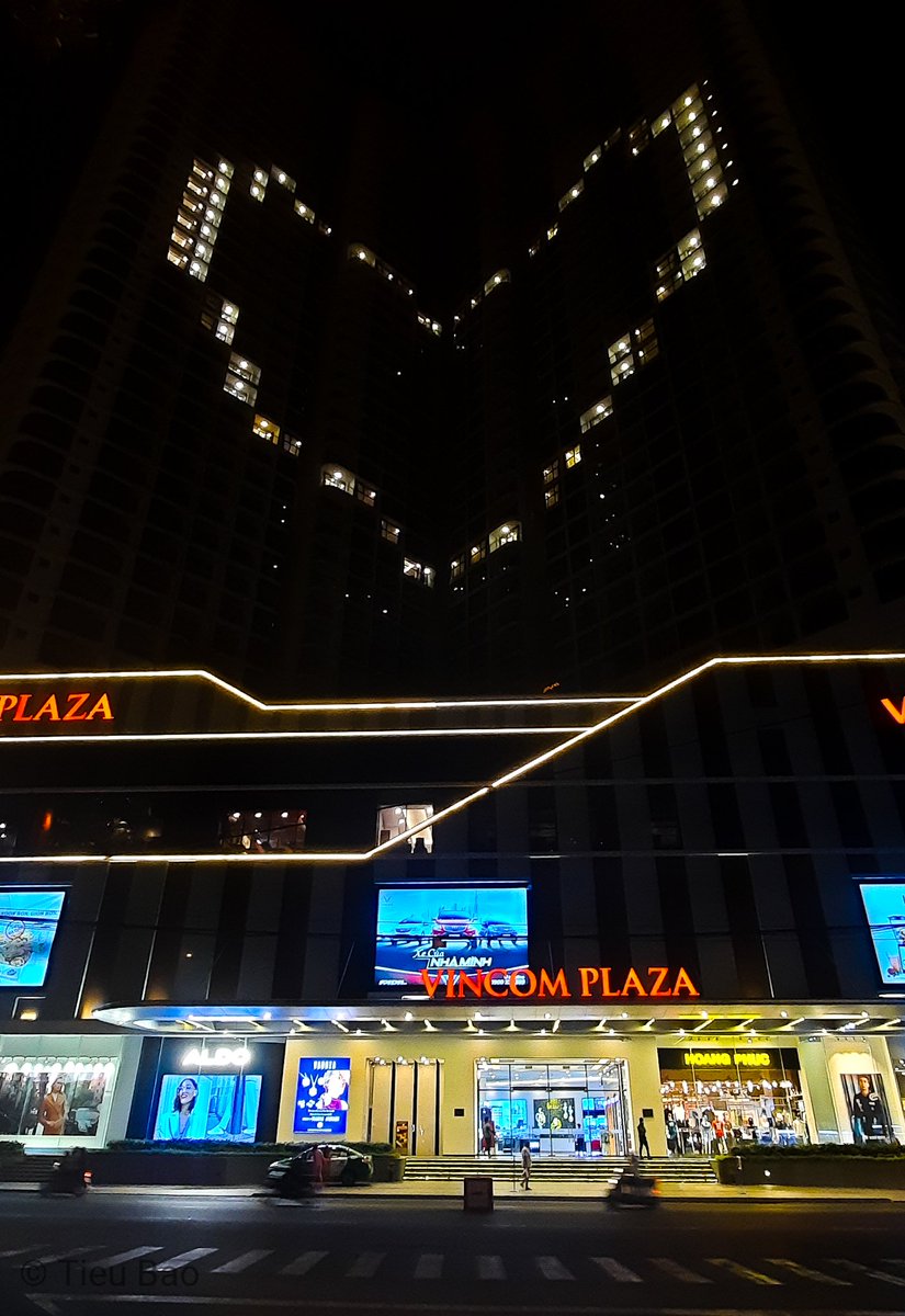 Vitieub54526311's tweet image. Trong cuộc chiến khốc liệt này
Cần có cái đầu thật lạnh
Và một trái tim thật nóng...
#vtbstudio
#vtbmultimedia
#muonmaucuocsong
#A51
#nhatrang