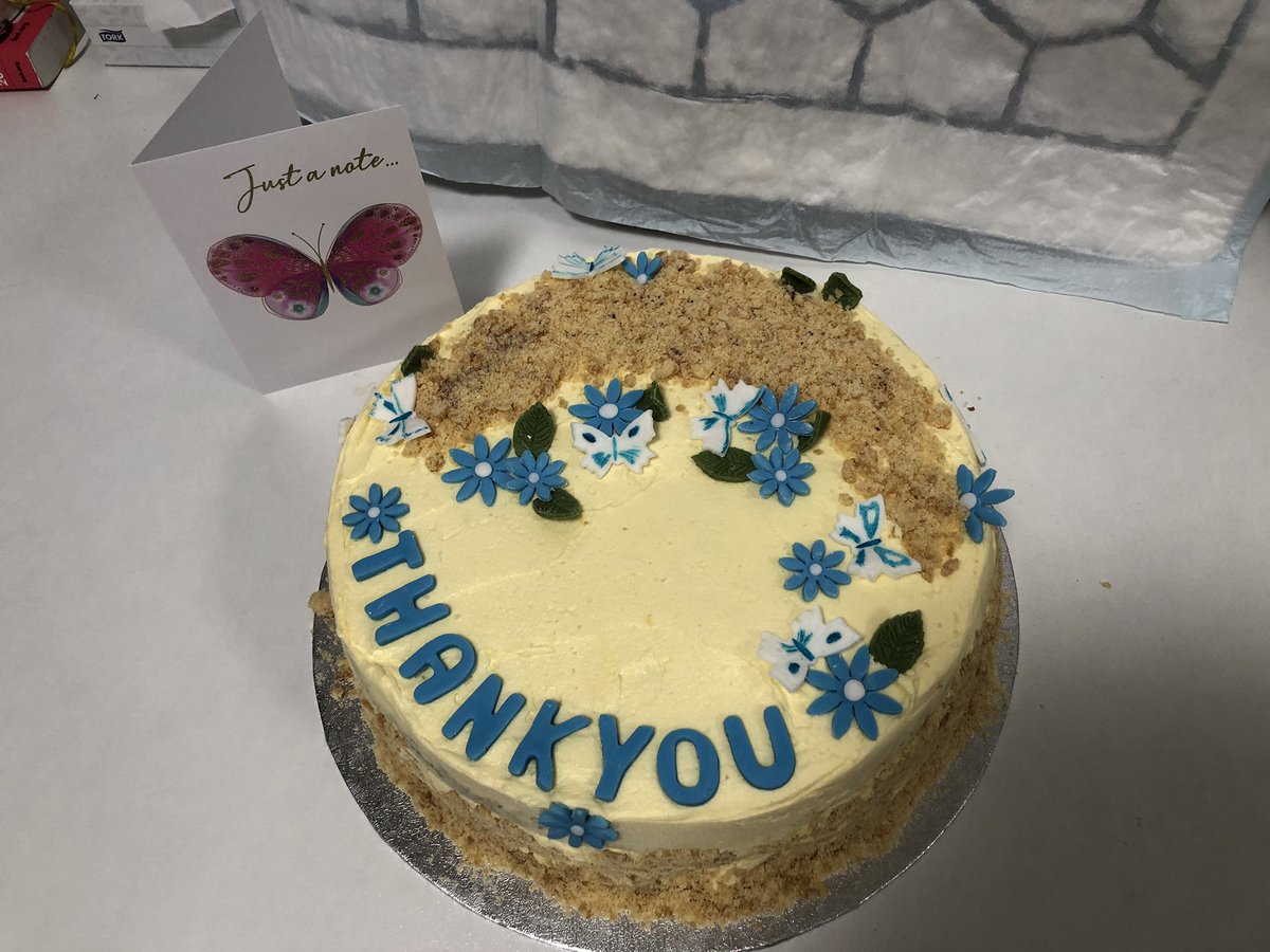 beckybell75's tweet photo. Thank you to the kind lady who just delivered this homemade cake to conquest A&amp;E @ESHTNHS @ed_esht @nikifiney @nicola_anslow https://t.co/M6aK8tifcp