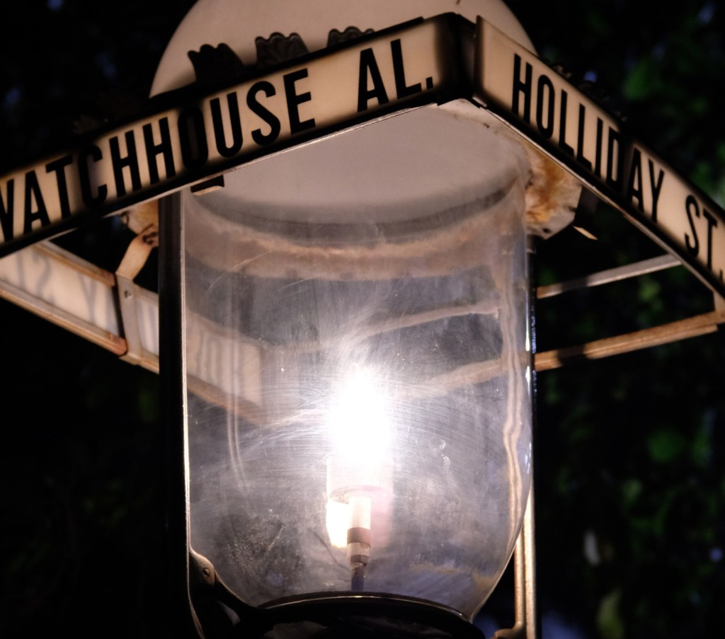 ThePeale's tweet photo. In-person programs have been postponed, but we're still sharing Baltimore's stories and history online! Listen to stories of resilience contributed by people just like you, and help everyone see Baltimore in a new light! #storytelling #bmore #bHereBmore https://t.co/pucFhFIizY https://t.co/jR0Gws8YC2