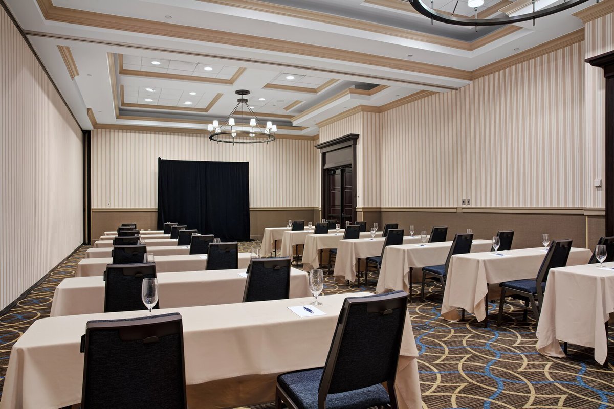 SheratonBWI's tweet photo. Make business more pleasurable!
#baltimorehotels #baltimoreravens #sheratonbwi https://t.co/Jd2moCBxnb