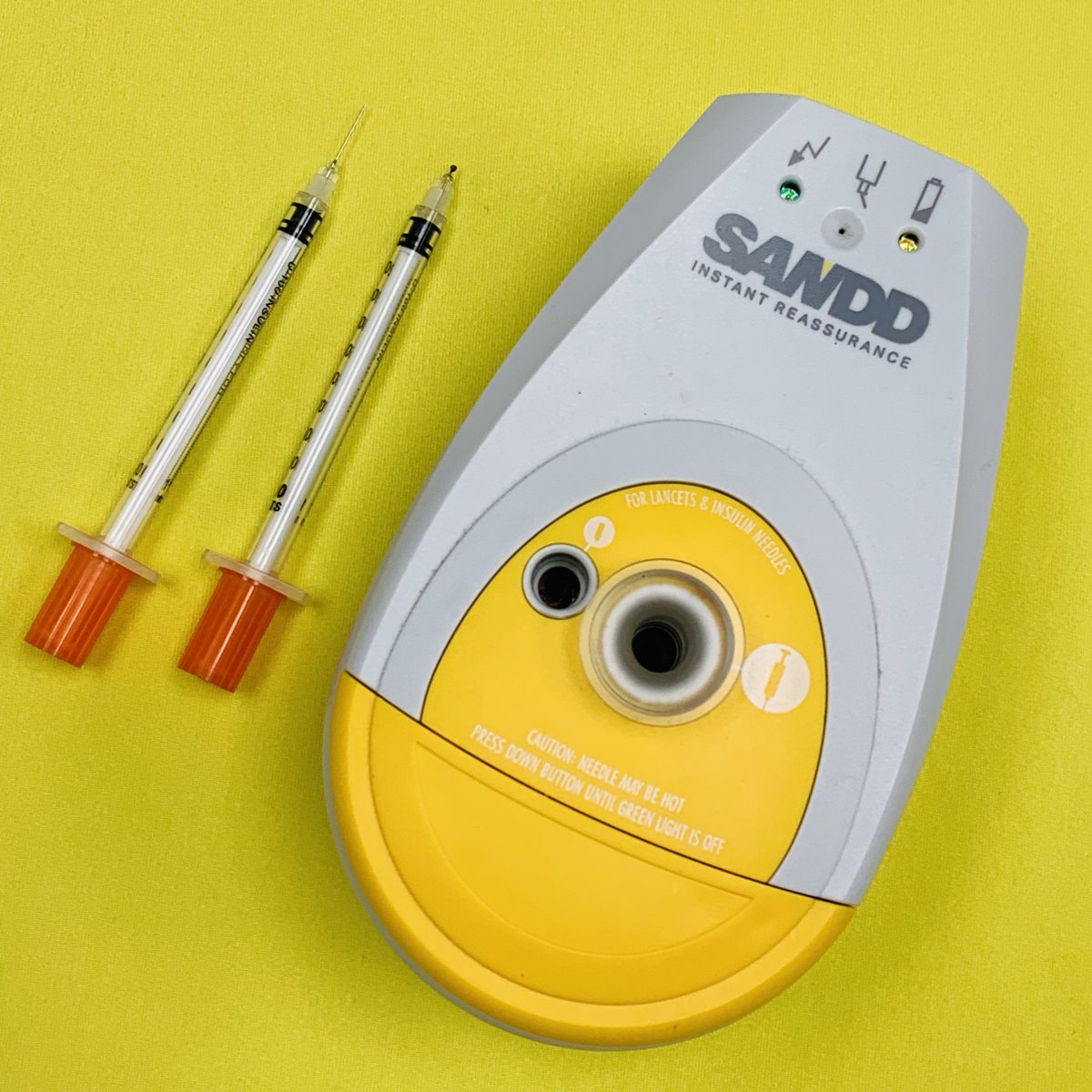 destroyneedles's tweet photo. Once the SANDD Mini™ is activated the syringe can never be used again #NoMoreSharps
.
.
.
#BeSANDDSafe #SANDD #SANDDmini #needles #needlesticks #eliminateneedlesticks #eliminaterisk #safety #health #medicalproducts #medicaldevice #RedHawk #destroyneedles #diabetes #sharpswaste https://t.co/sX2bKCkJiB
