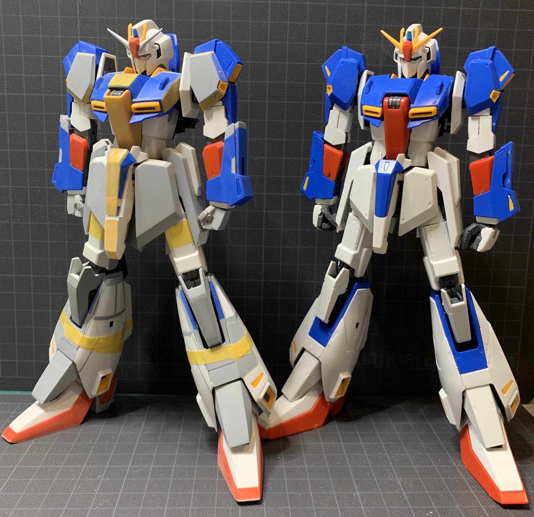 ぬっきー Mg Zガンダムver 2 0 年明けから再始動でようやく全体像が見えてました これから傷埋めたりディテール入れたりと先はまだ長い 7月のニプコムまでにはカタチにするぞー Zガンダム35周年 T Co Sb308adh06 Twitter