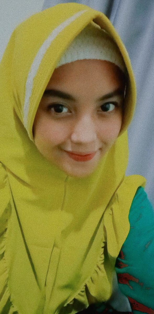 windysafiitri's tweet photo. Ngerasa tirus pake kerudung ini https://t.co/68MQLZ0sFZ