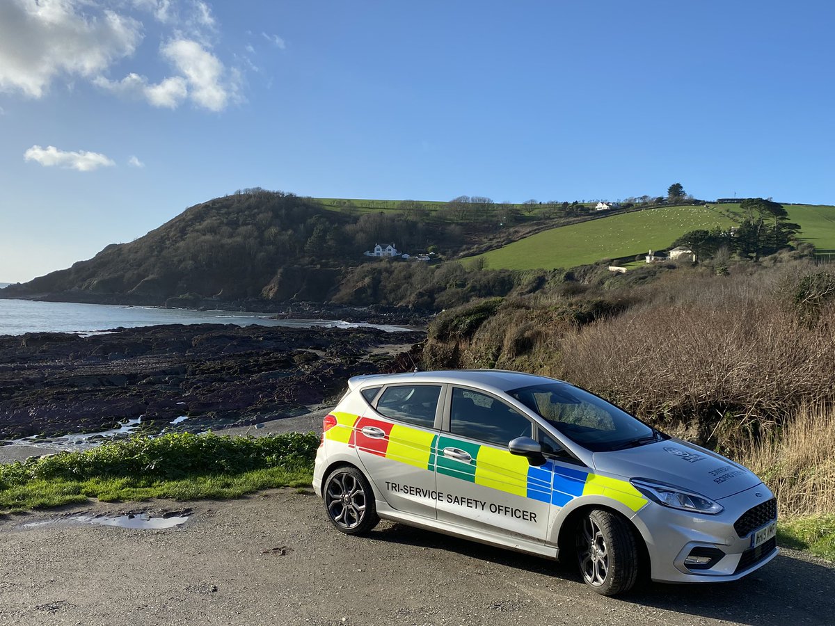 During these challenging times. I’d like to offer my Services to any Local Business or Community group in and around Looe. This could be Food deliveries to households or anything else you need support with, please direct message me your request. 🙏🚓🚑🚒