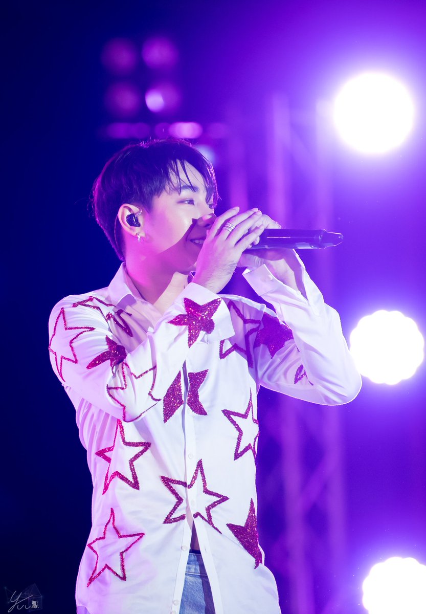 cuteyuuneko's tweet photo. ฝากความคิดถึงผ่านทวิตละกันนะค้าบบบบบบบบบบบ
#เป๊กผลิตโชค #PeckPalitchoke
#PalitOverdose #ความหวังดีที่ไม่มีคำนิยาม https://t.co/Zxw0oqY2Me